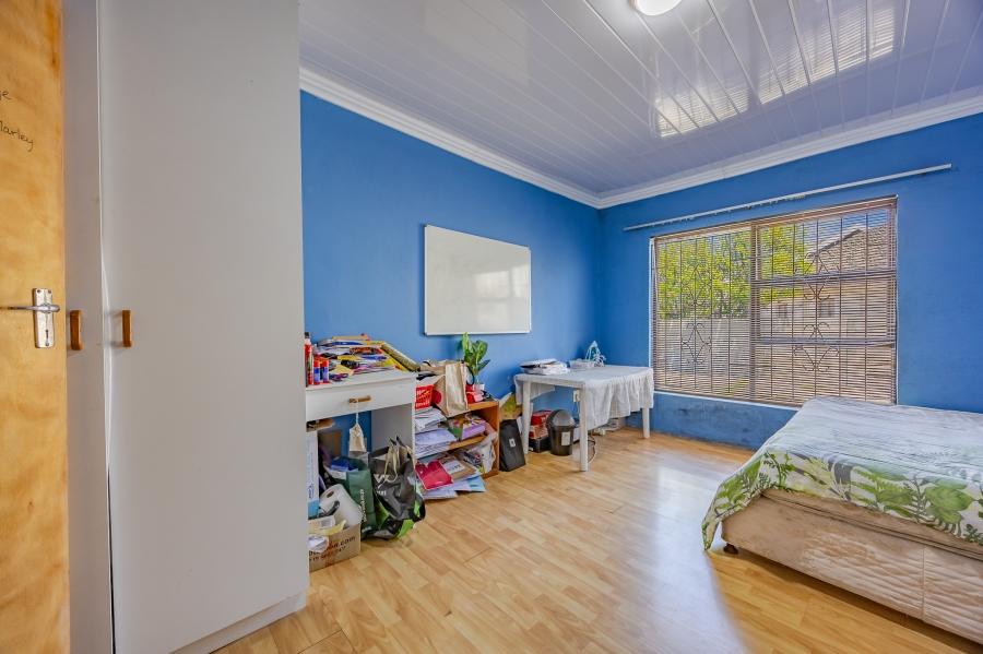 4 Bedroom Property for Sale in Riverton Western Cape